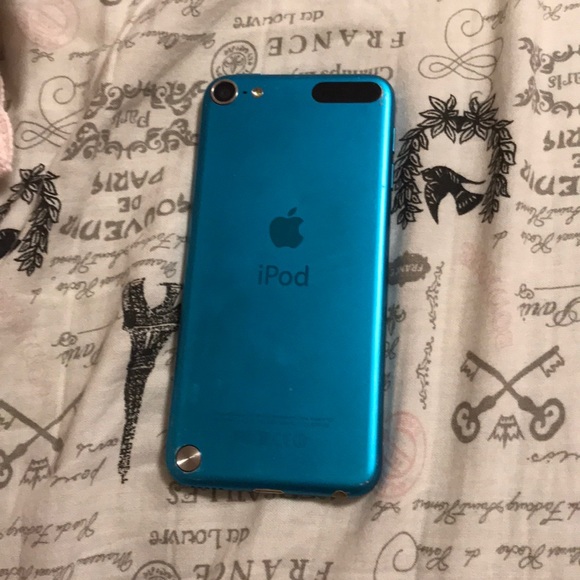 iPod touch 5th generation - Picture 2 of 2
